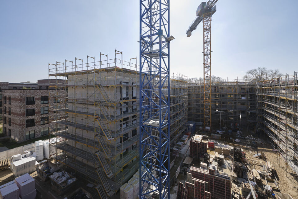 Der wachsende Neubau Anfang April 2026